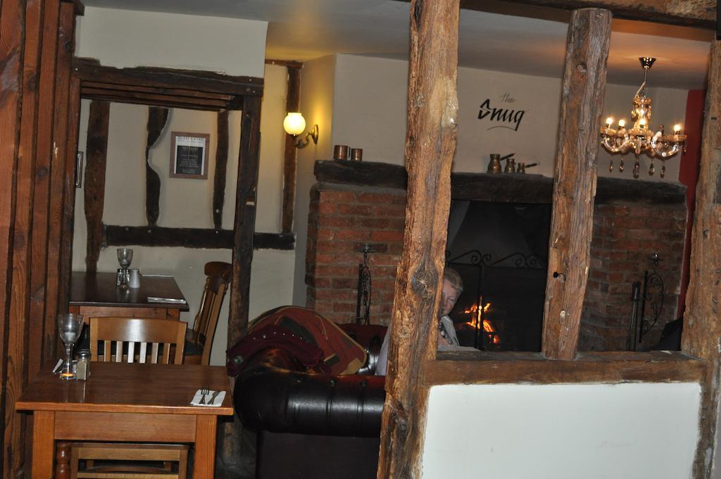 Queens Head Inn Saffron Walden Kültér fotó
