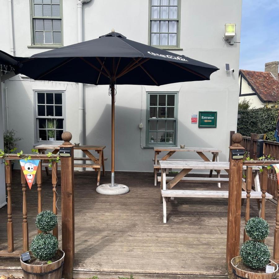 Queens Head Inn Saffron Walden Kültér fotó